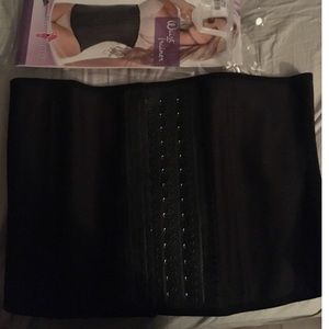 Waist shaperz, waist trainer